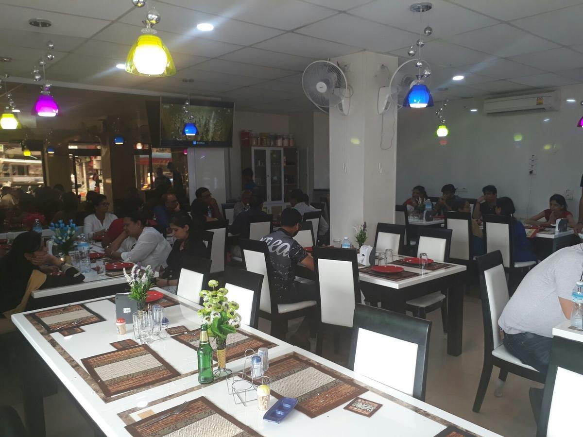Hari Om Delhi Darbar Otel Pattaya Dış mekan fotoğraf