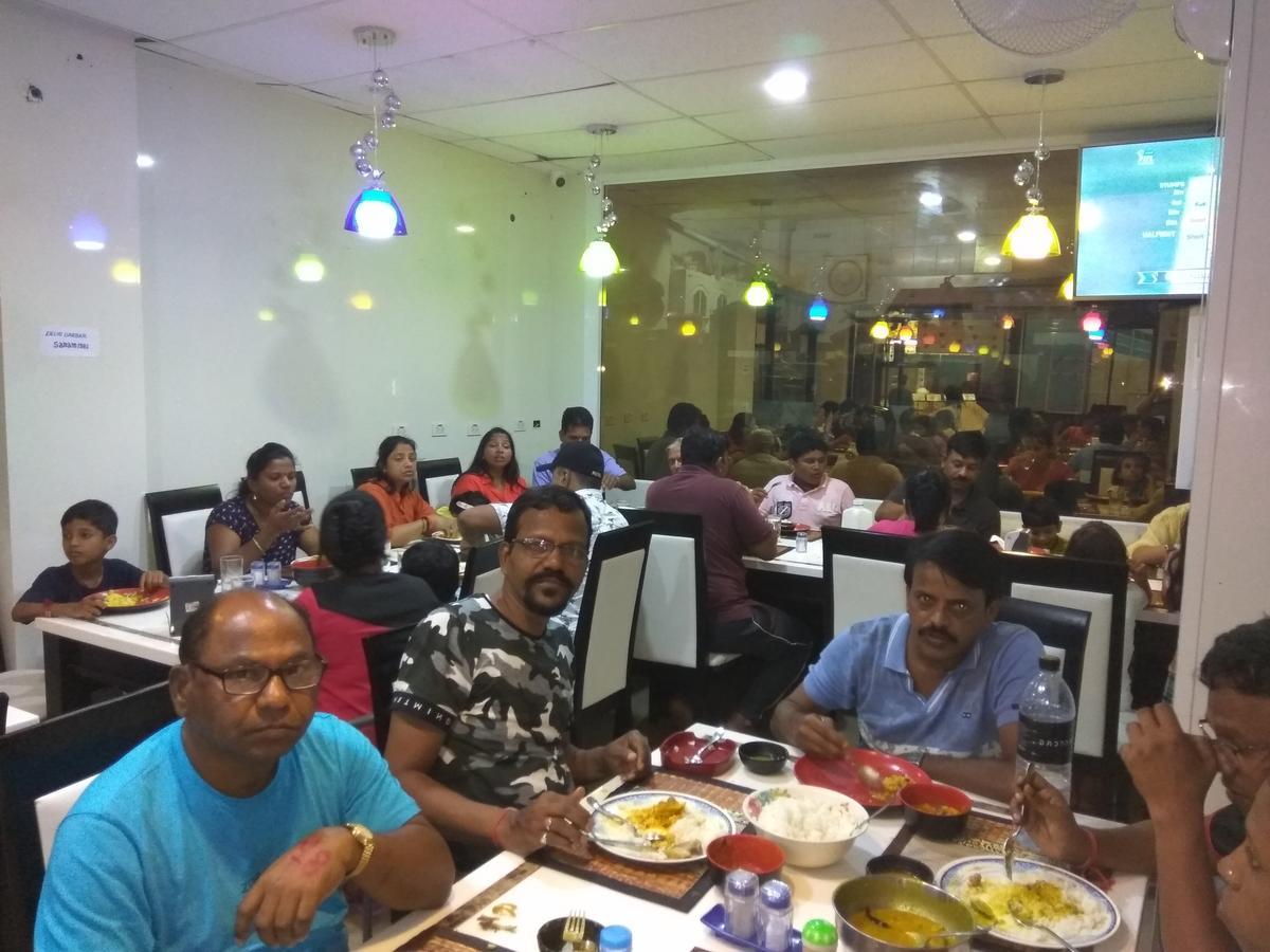 Hari Om Delhi Darbar Otel Pattaya Dış mekan fotoğraf