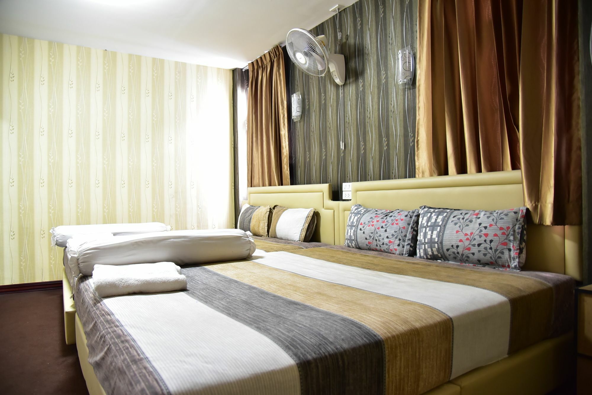 Hari Om Delhi Darbar Otel Pattaya Dış mekan fotoğraf